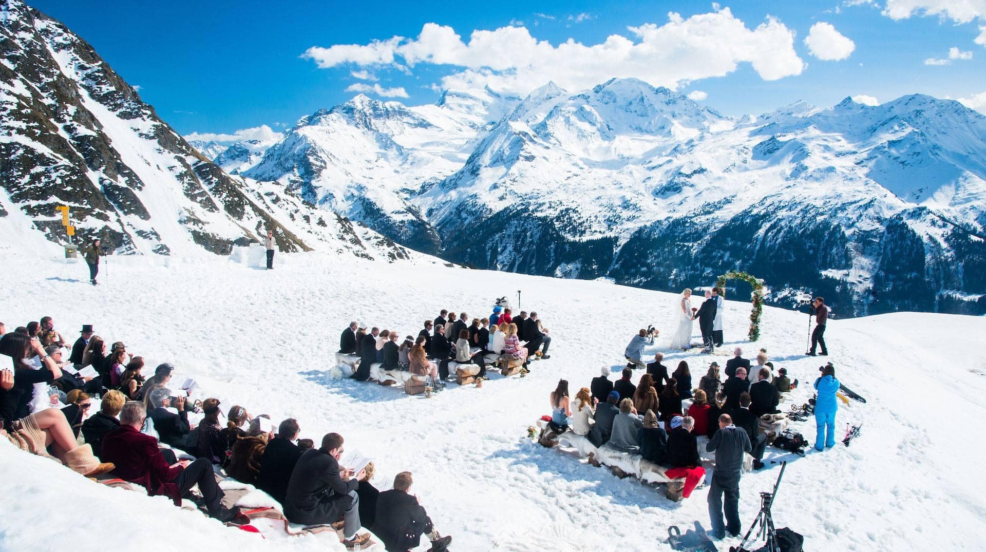 399824073_924406662458038_9140631737204672058_n